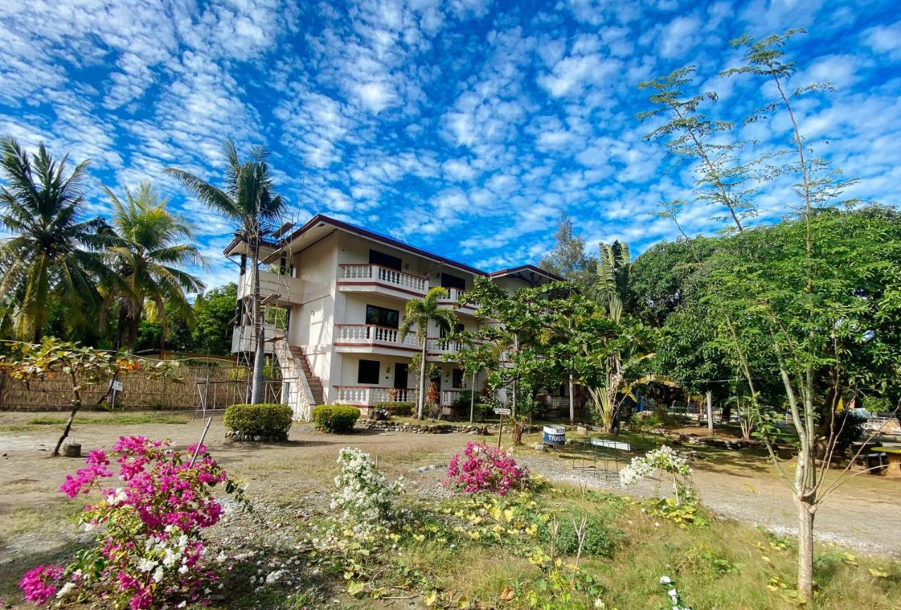 Reddoorz @ Seasun Beach Resort And Hotel Zambales Santa Cruz  Exterior foto